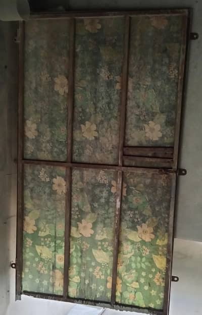 fibre shhet door