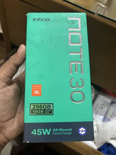 Infinix Note 30
