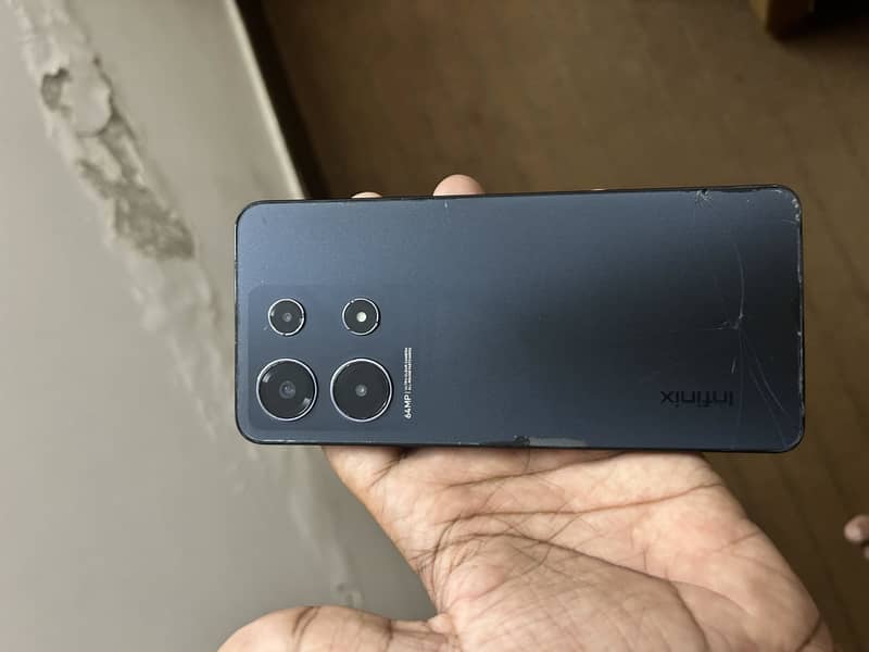 Infinix Note 30 5