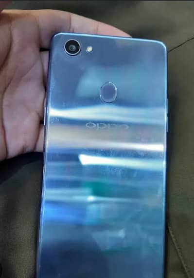 OPPO F7