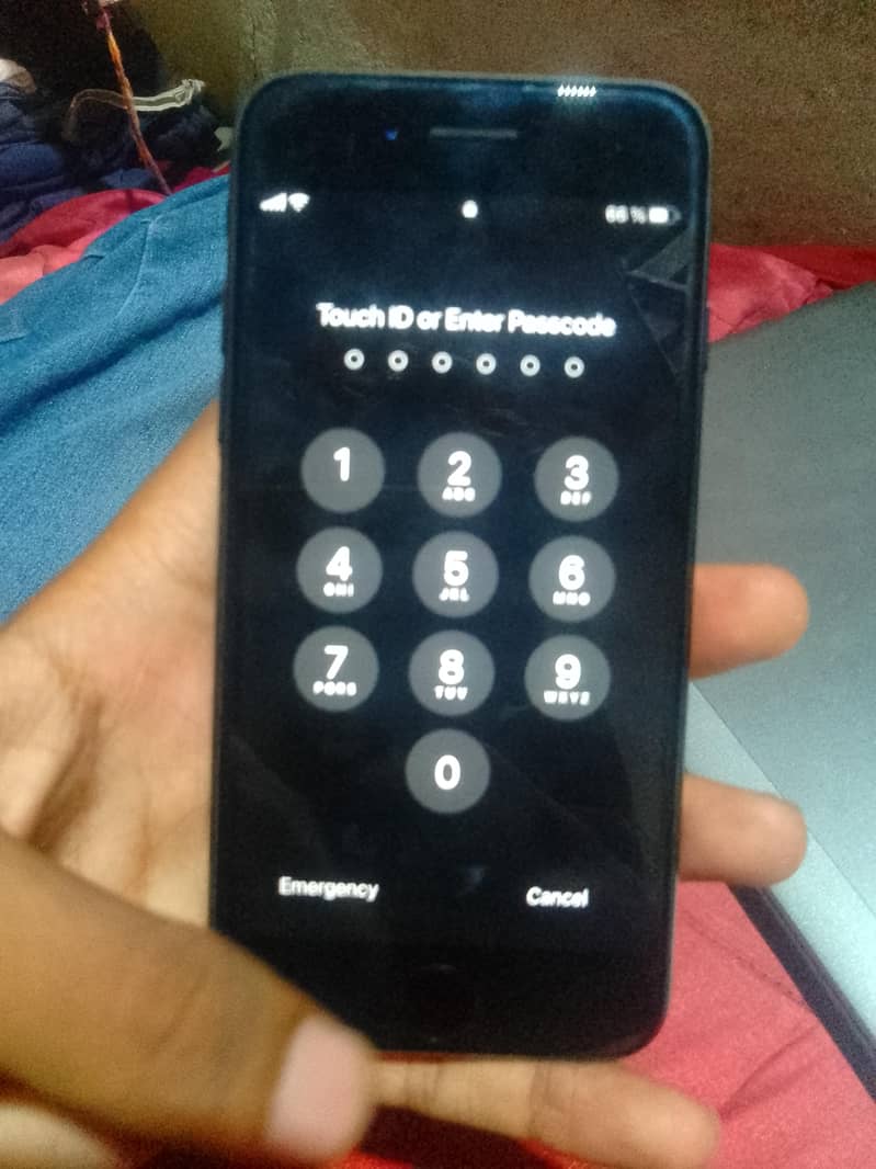 Apple iPhone 7 1