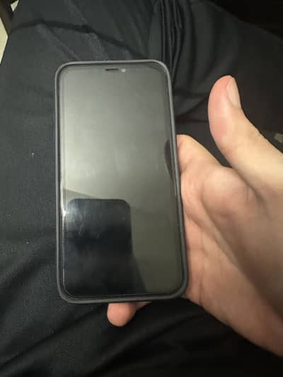 Apple iPhone 11 | JV | Excellent Condition