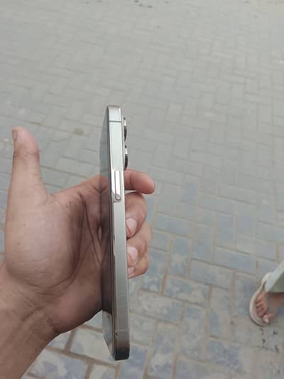 Apple iPhone 14 Pro