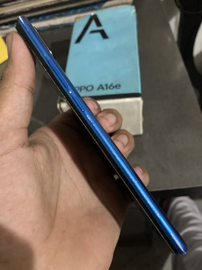 OPPO A16e 1