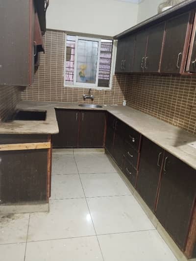 three bed dd kings palm apartment for rent in johar