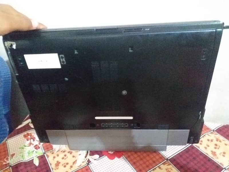 LAPTOP OLD MODEL 2
