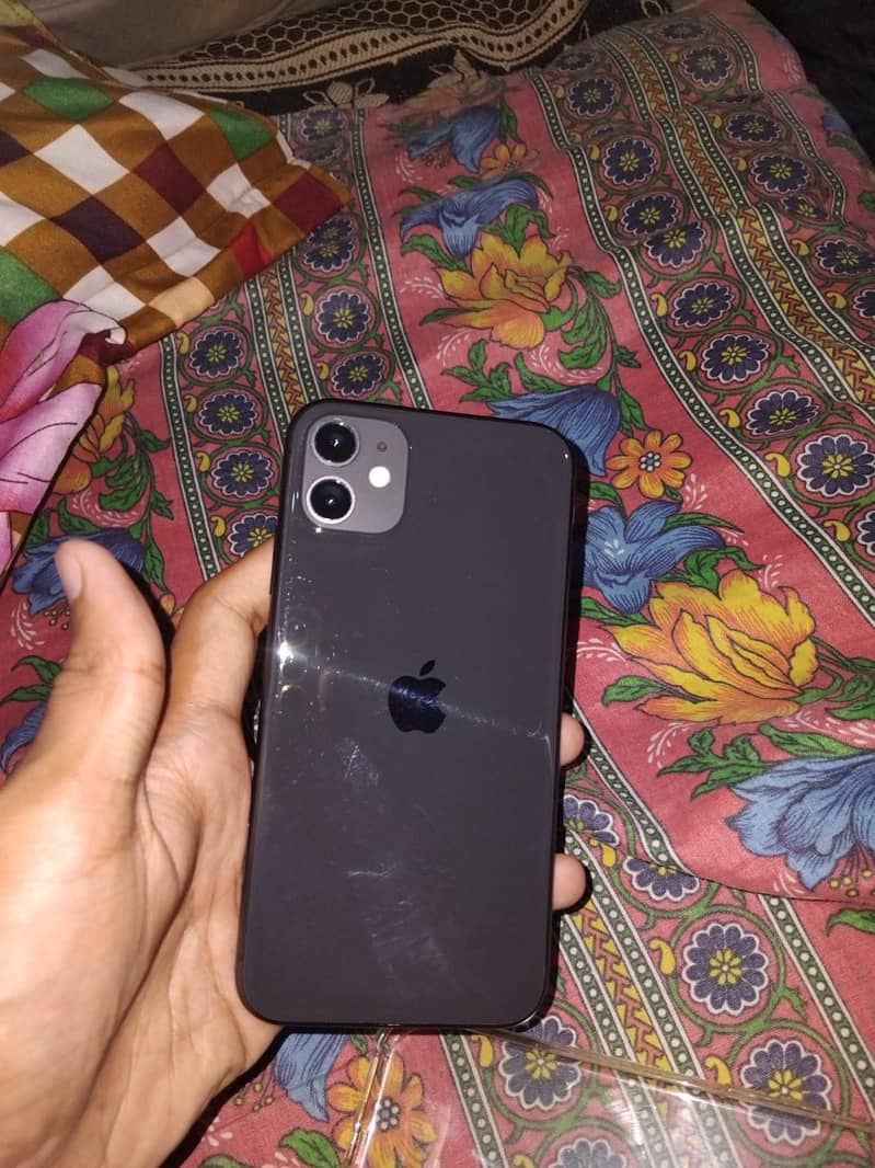 iPhone 11 9