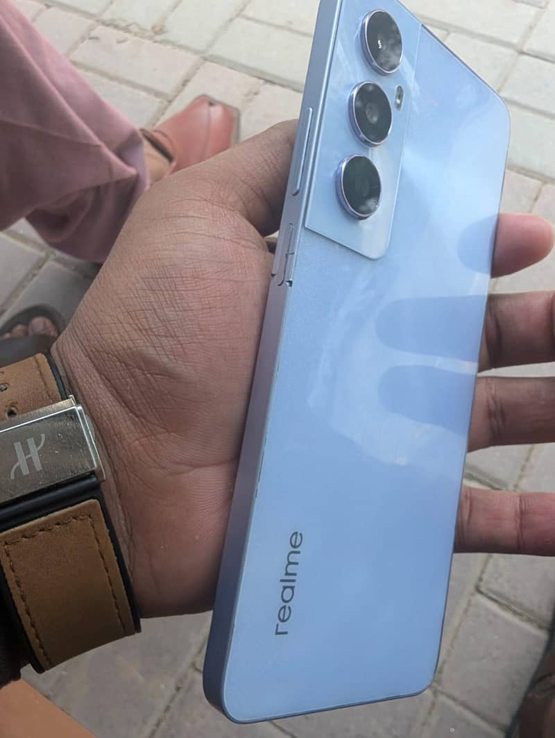 Realme C65 2