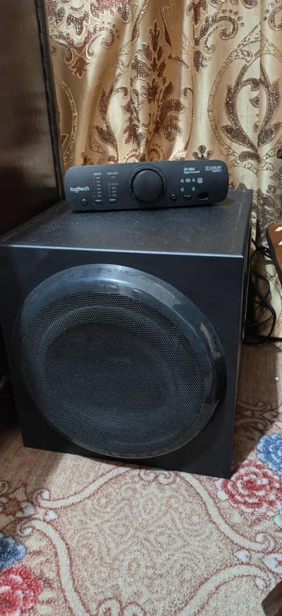 Logitech Z906 5.1 Surround Sound System