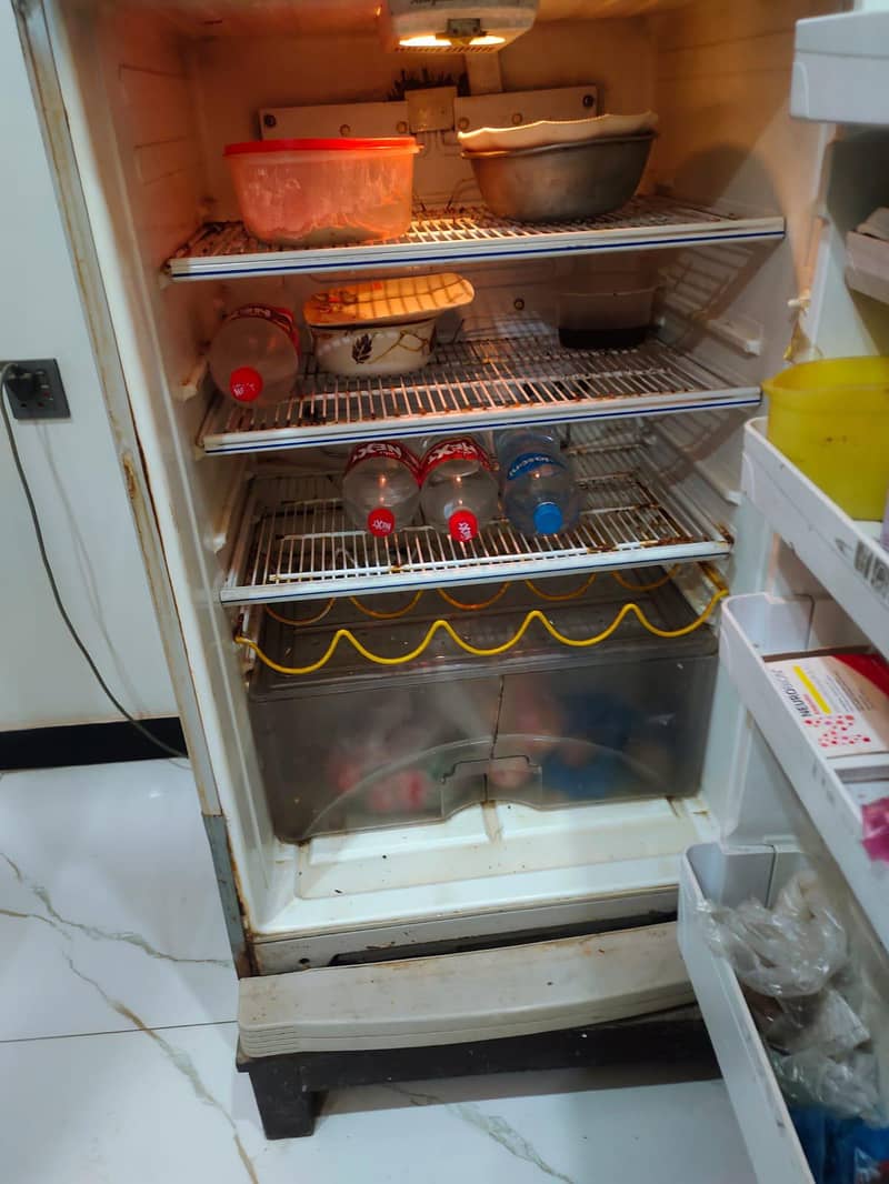 dawlance fridge 3