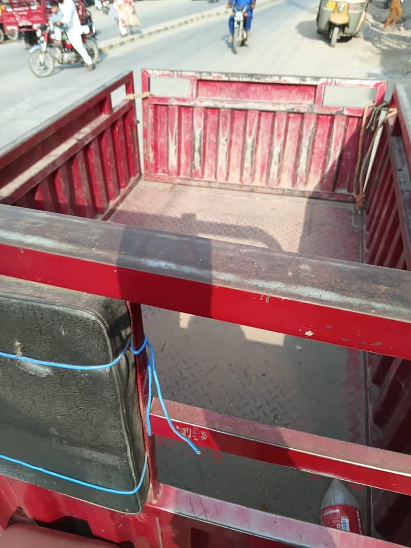2022 loader rickshaw 4