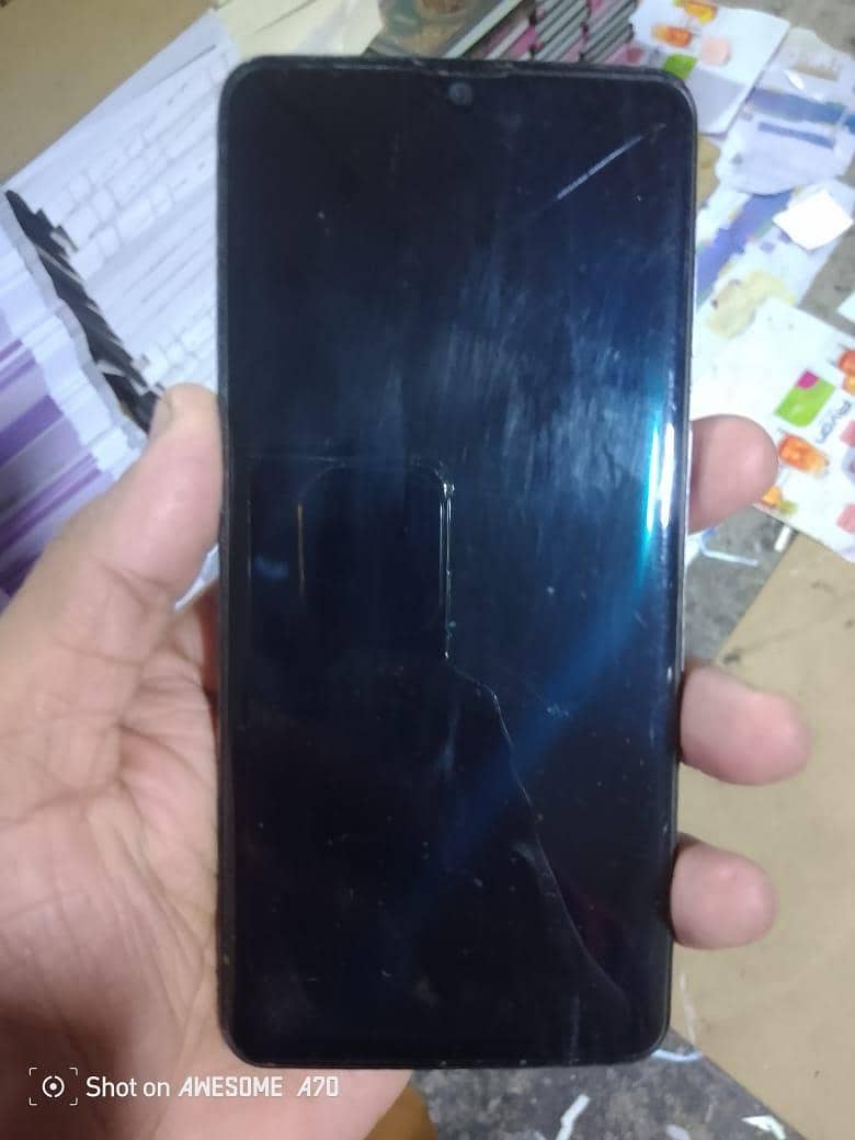 Sharp Aquos Zero2  8Ram 256GB 2