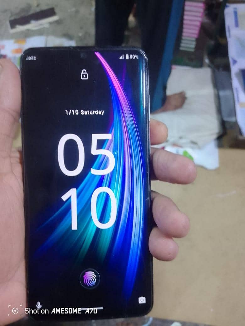Sharp Aquos Zero2  8Ram 256GB 6