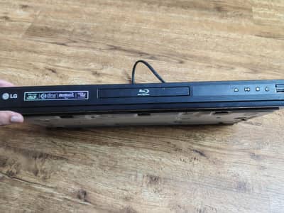 LG 3d Blu ray player BD660