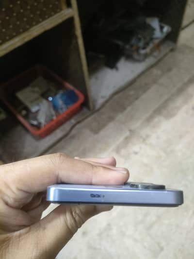 Tecno CAMON 20