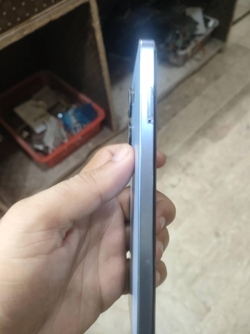 Tecno CAMON 20 2