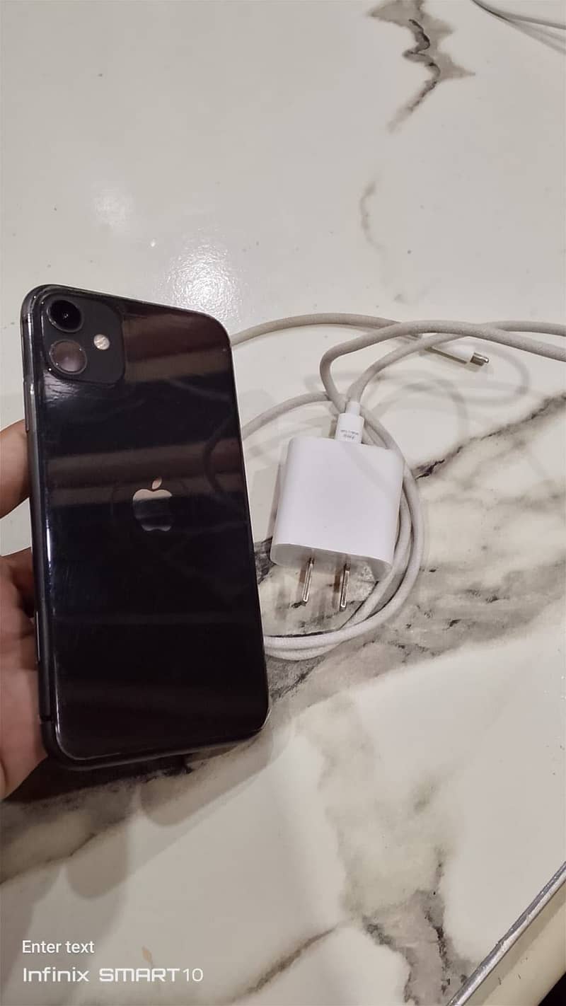 Apple iPhone 11 7