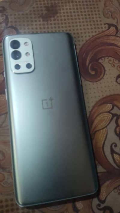 One Plus 9R