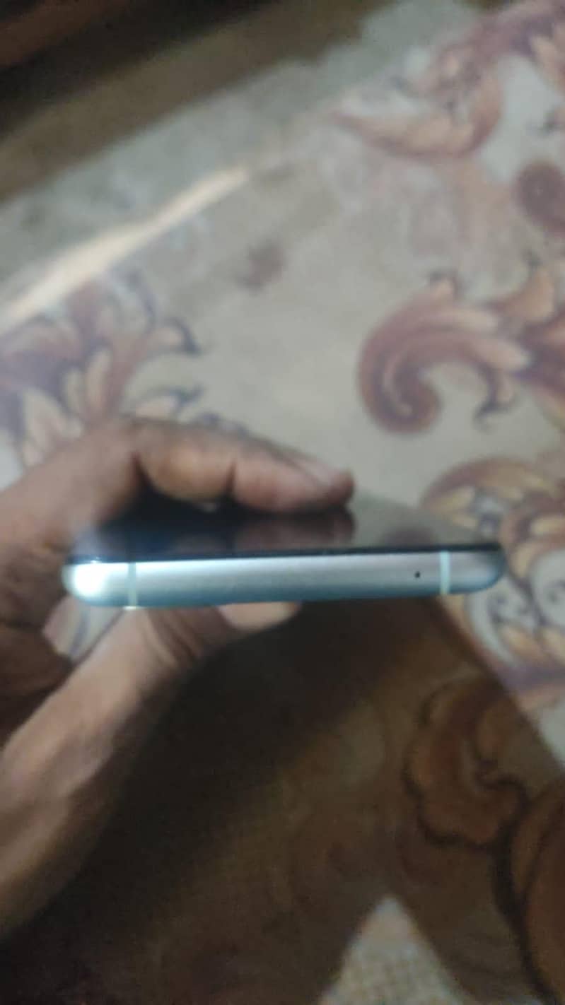 One Plus 9R 3