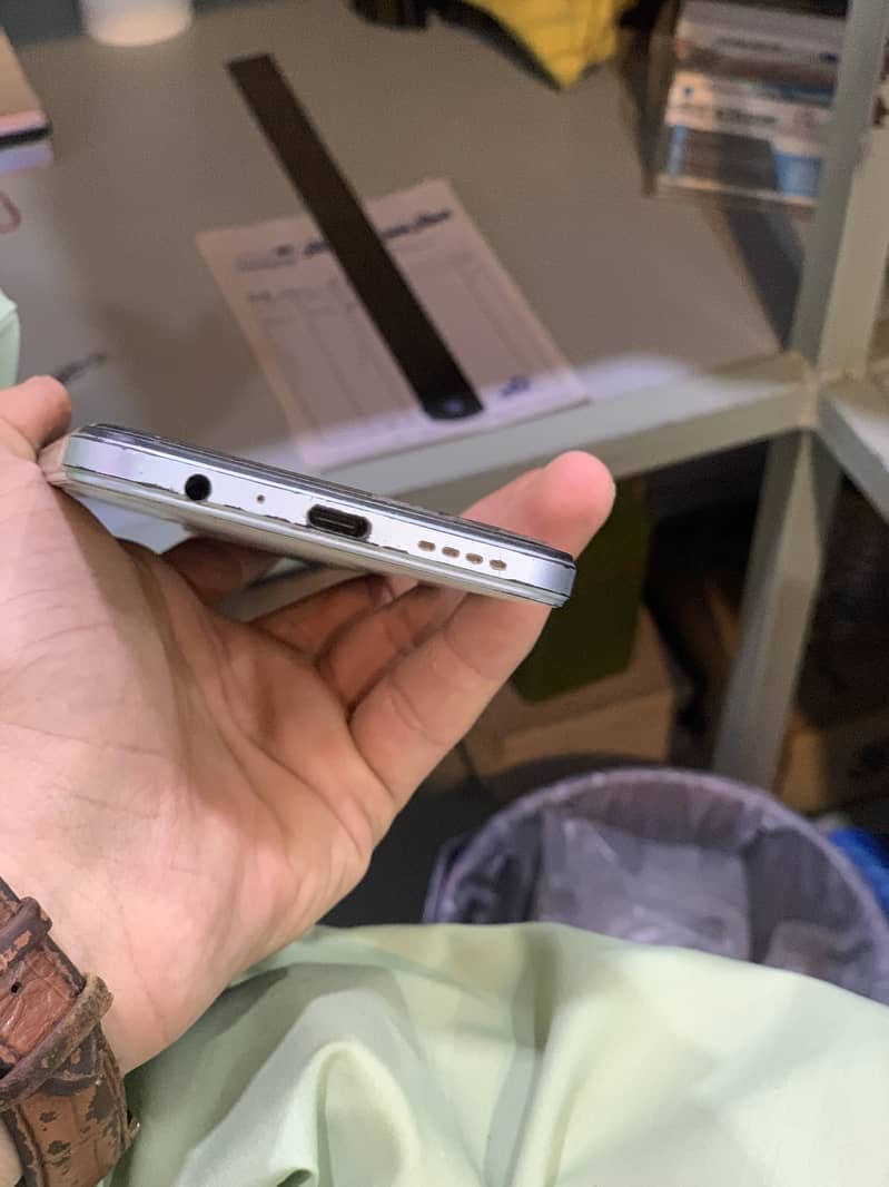 Infinix Note 12 2