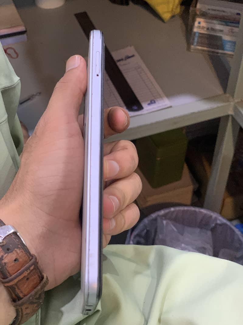 Infinix Note 12 4