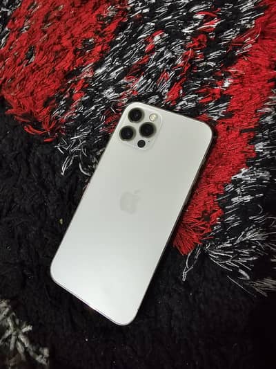 Apple iPhone 12 Pro