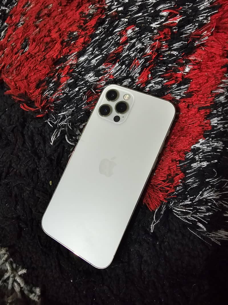 Apple iPhone 12 Pro 256GB Gold 92% Battery 10/10 Scratchless 0