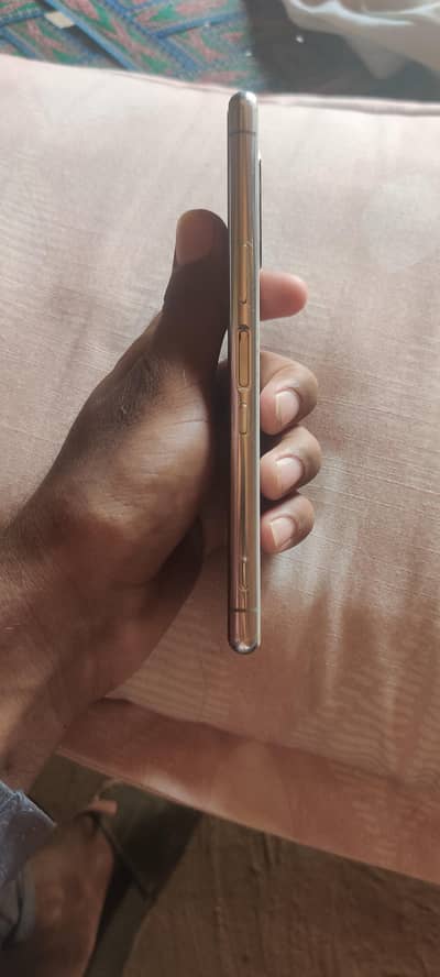 Sony Experia 5