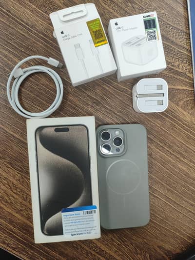 Apple iPhone 15 Pro Max JV