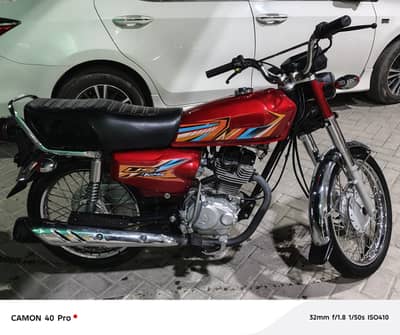 United 125 For sale islamabad number