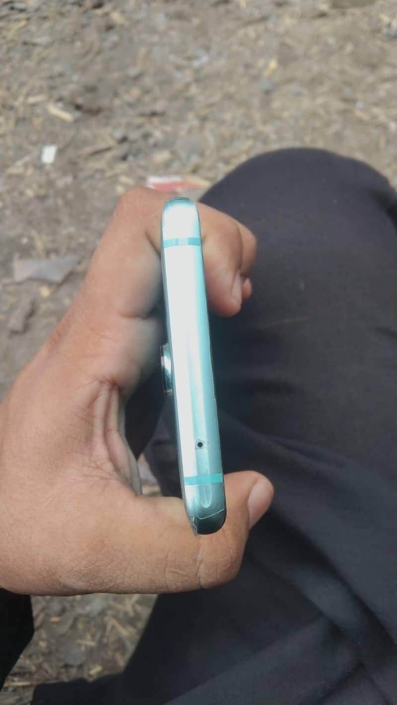 One Plus 8 Pro 6