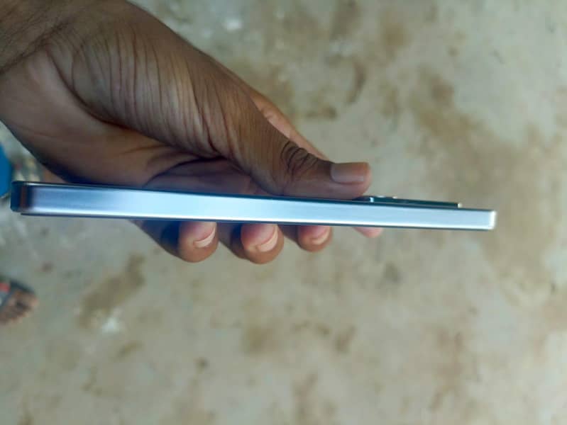 Infinix Note 40 6