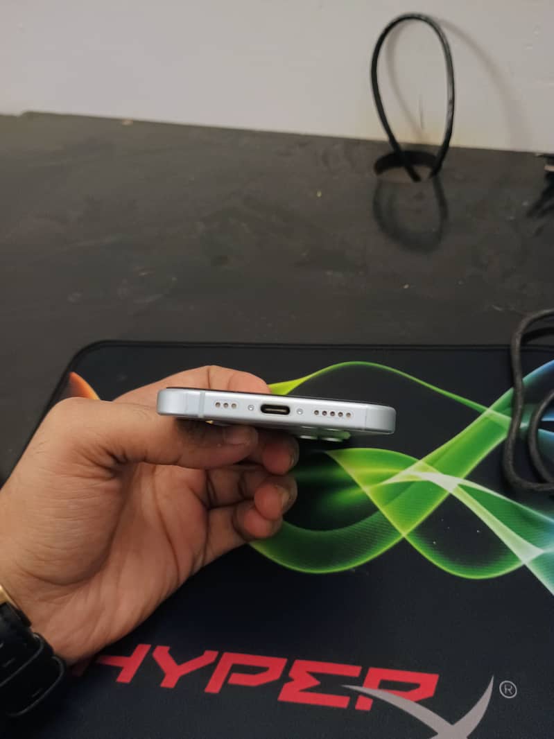 Apple iPhone 15 1