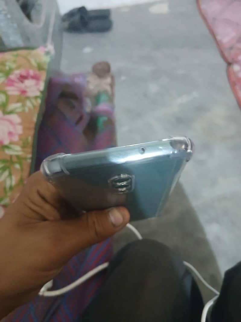 One Plus 6 4