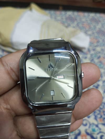 Fltpon Watch Luxary look