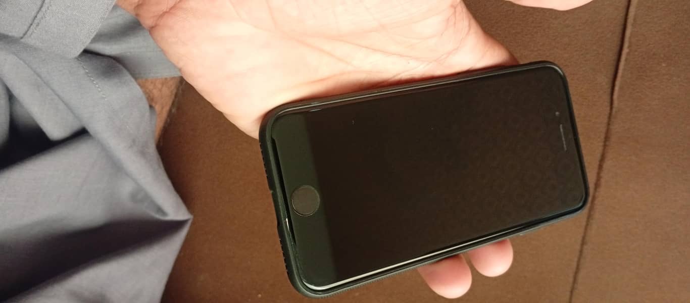Apple iPhone 8 2