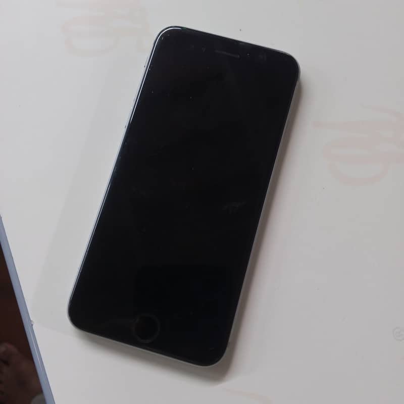Apple iPhone 6S 3