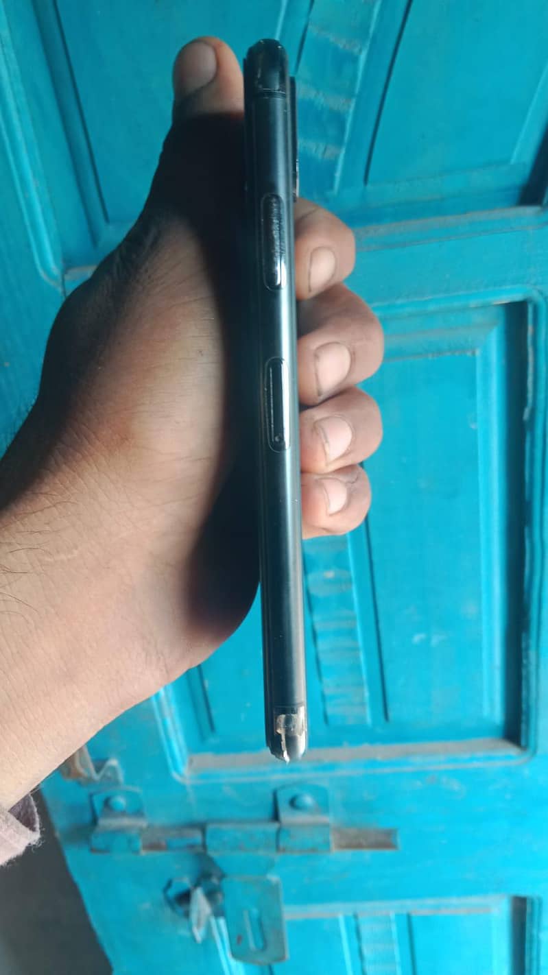 iphone xs 1