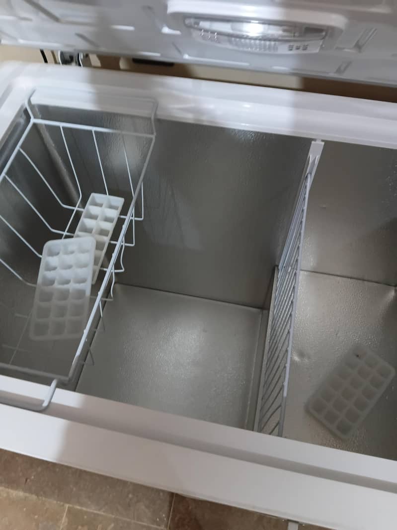 D freezer 2