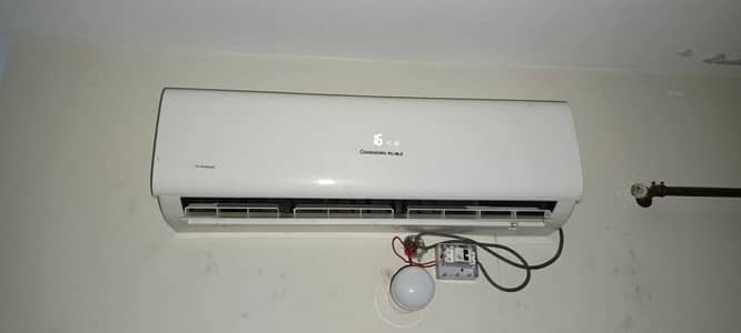 Good condition White color no fault fast cooling