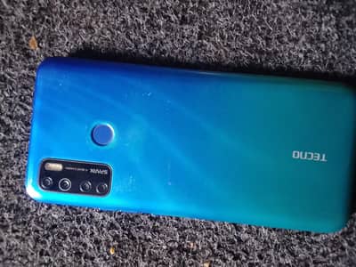wiith box /4/64Tecno spark 5 Pro