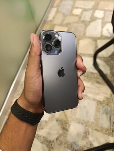 Apple iPhone 13 Pro