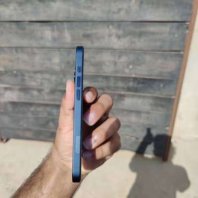 Apple iPhone 14