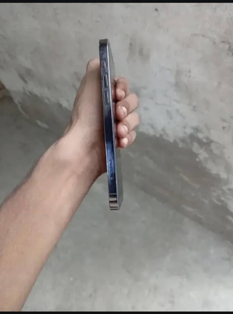 Apple iPhone 12 Pro 5