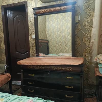 dresser for Sale