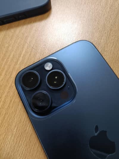 Apple iPhone 15 Pro Max