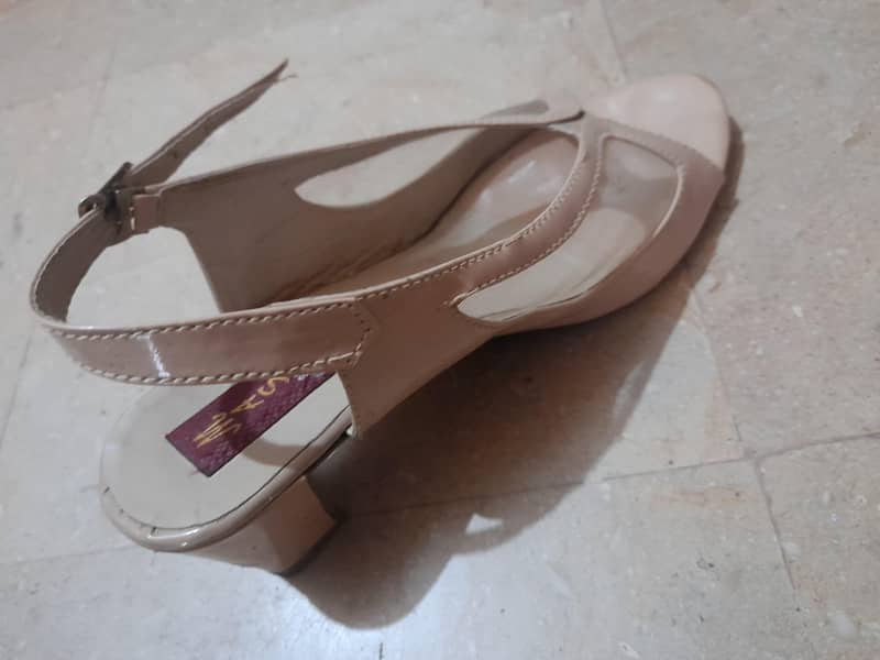 Beige Block Heel 2