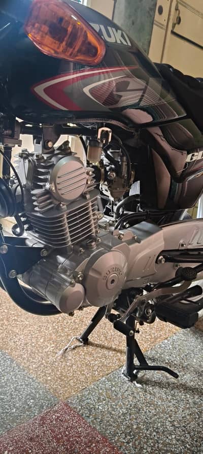 Suzuki GB110s Black color Brand New
