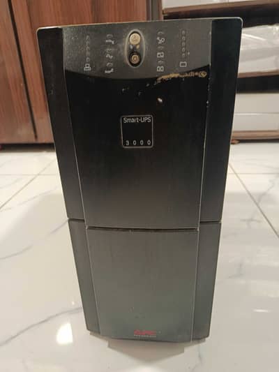 APC 3000 ( UPS )