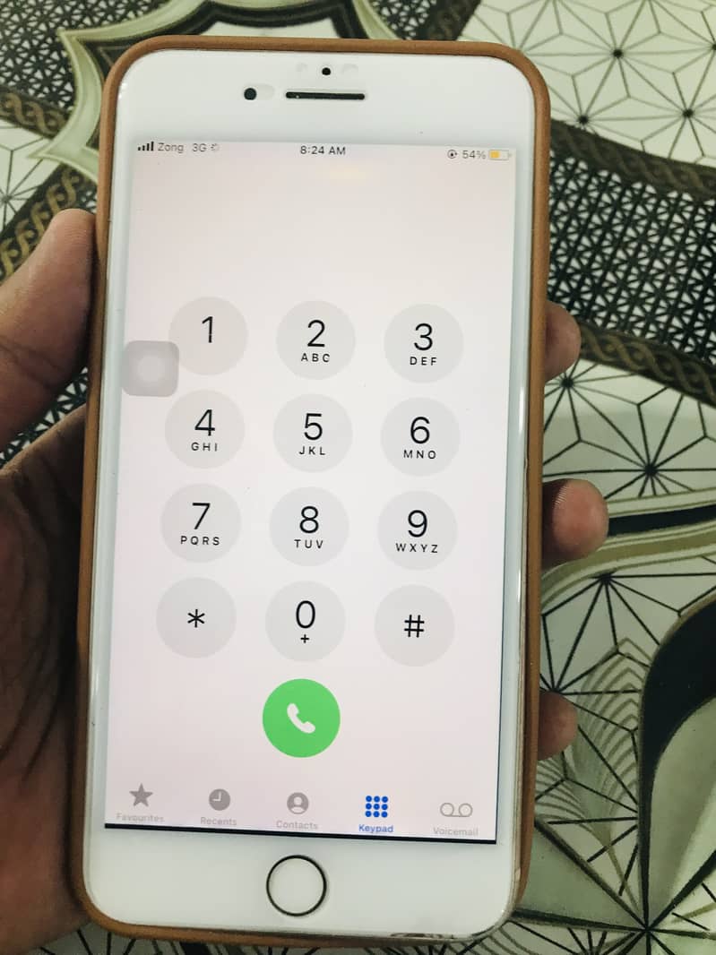 Apple iPhone 8 Plus 4